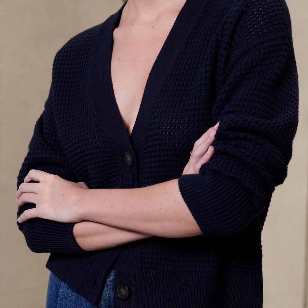 Banana republic navy blue 100% cotton cardigan